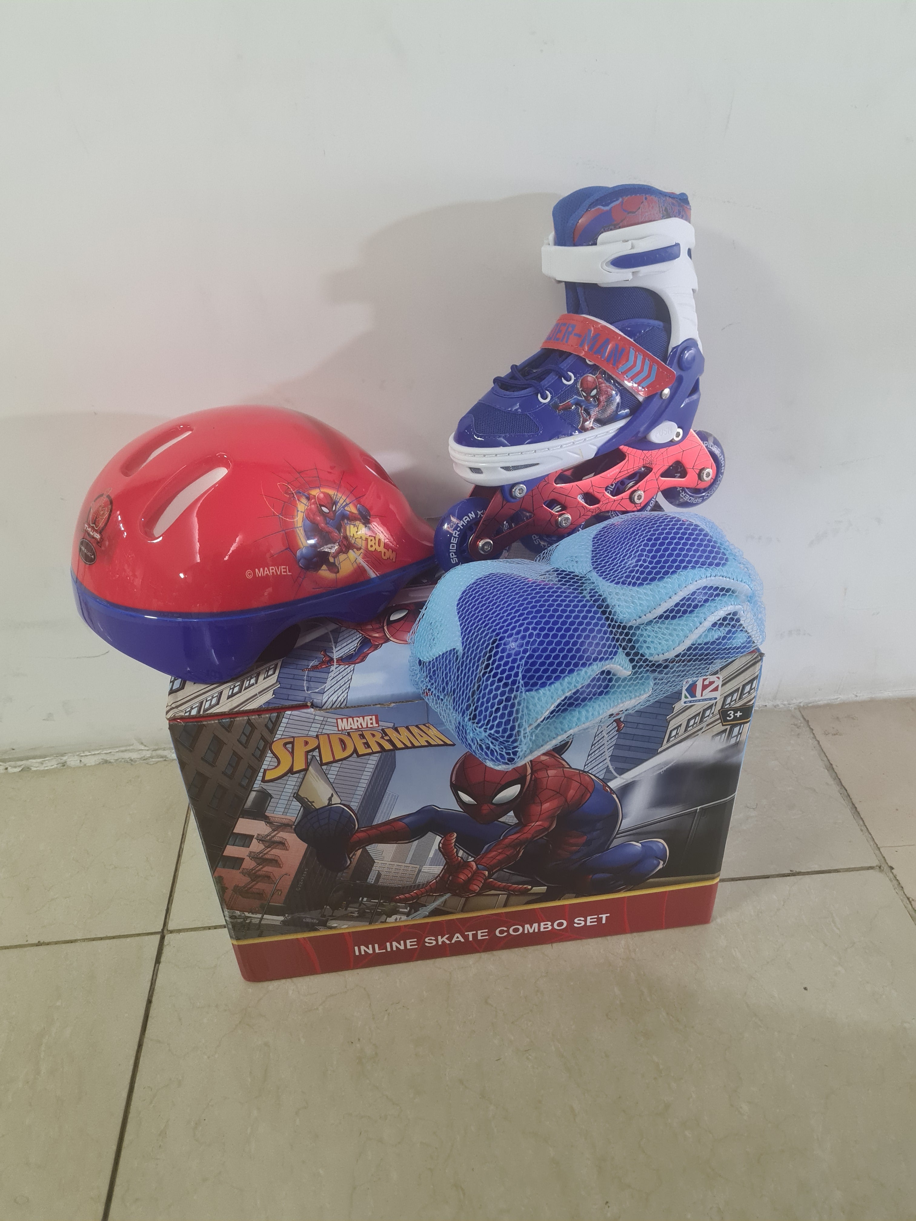 Disney Spiderman Inline Skate Combo Set Blue and Red