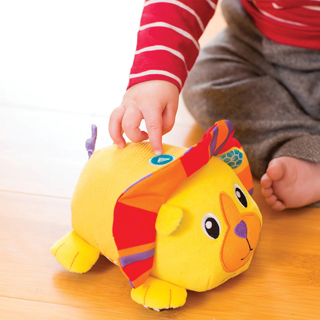 Infantino Musical Mover & Shaker - Lion