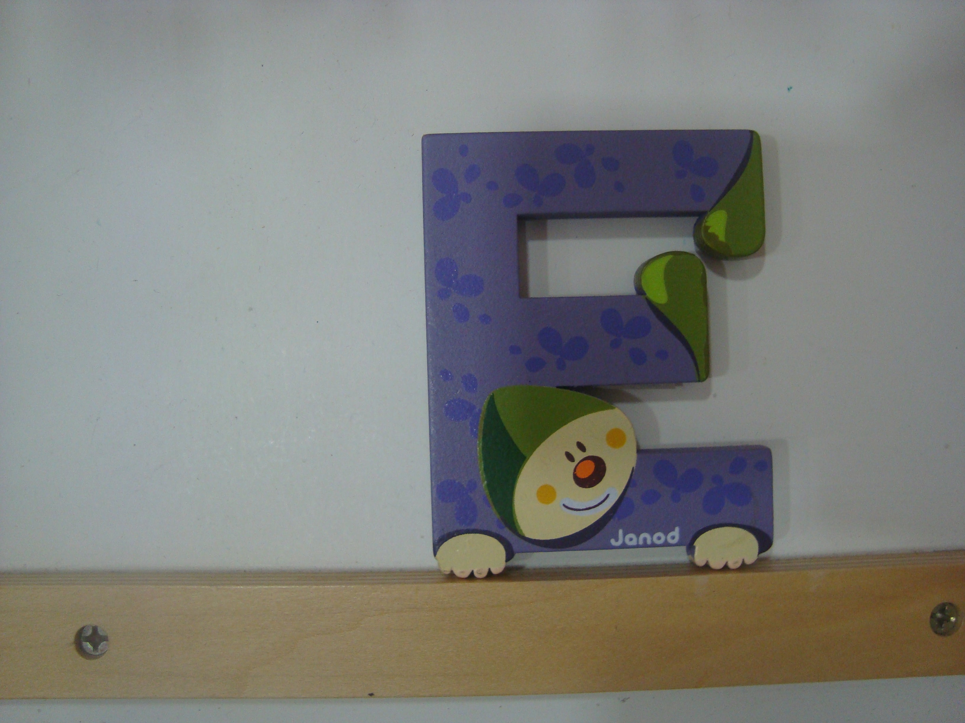 Janod Lettre E