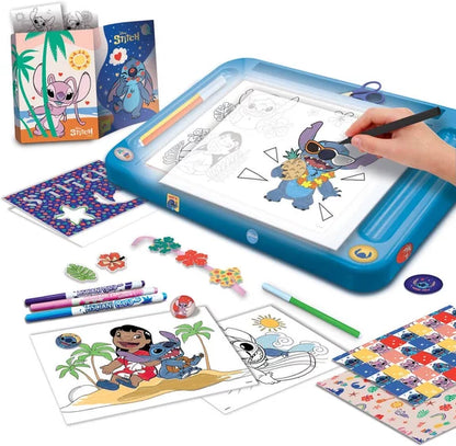 Stitch Ecole De Dessin Avec Table Lumineuse