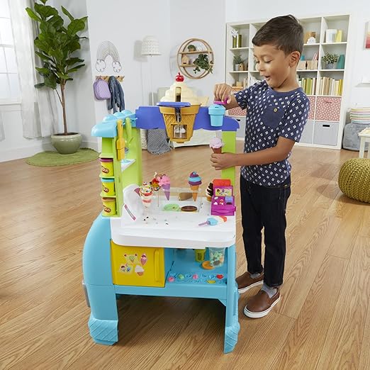 Play-Doh Kitchen Creations Ultimate Ice Cream Truck Playset