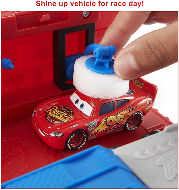 CARS GLOW RACERS TRANSFORMING MACK PLAYSET