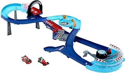 Mattel Disney and Pixar Cars Playset with 2 Toy Cars, Lightning McQueen &amp; Francesco Bernoulli