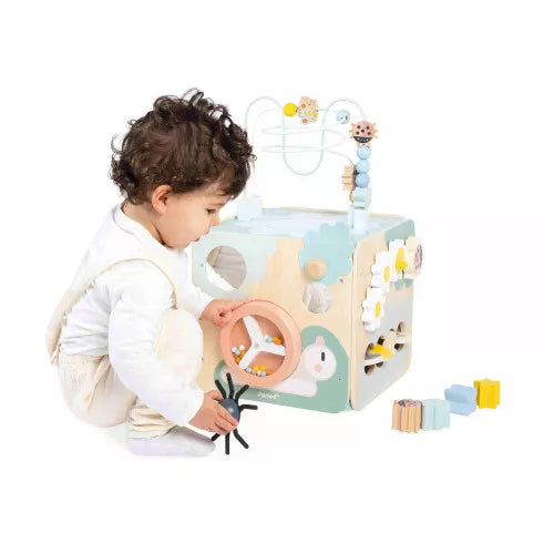 Janod SWC Multi Activity Maxi Cube