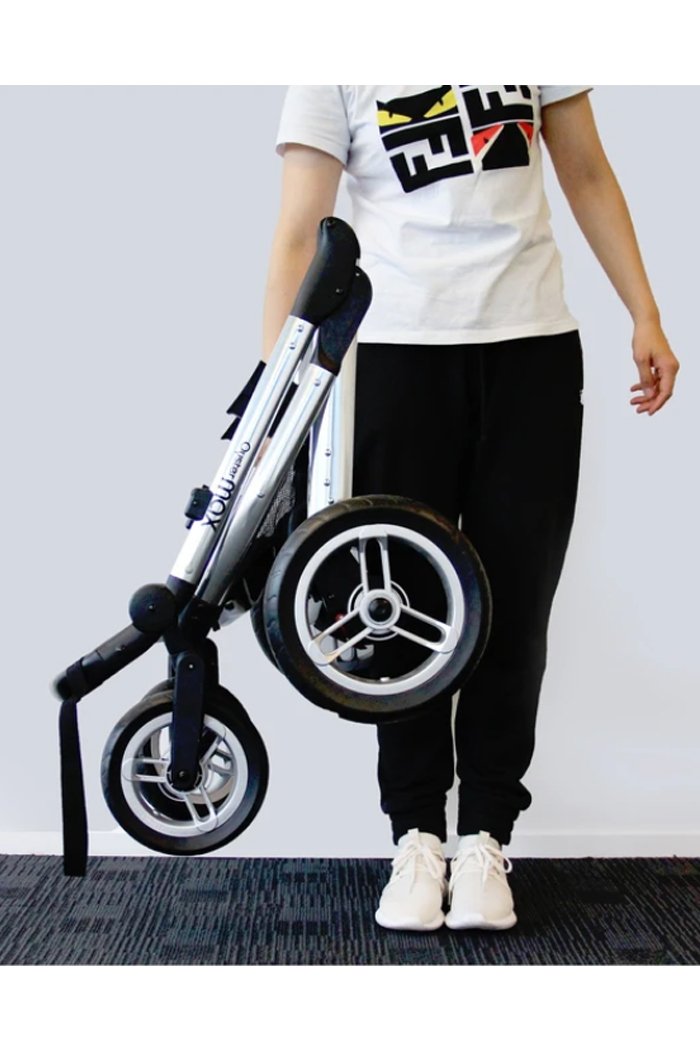 Babystyle oyster max stroller chassis and seat black